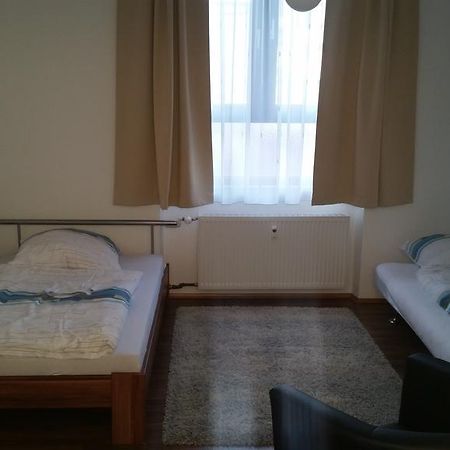 Ferienwohnung Fiwa Fewo-1 Und Fewo-2 Pirmasens Kamer foto
